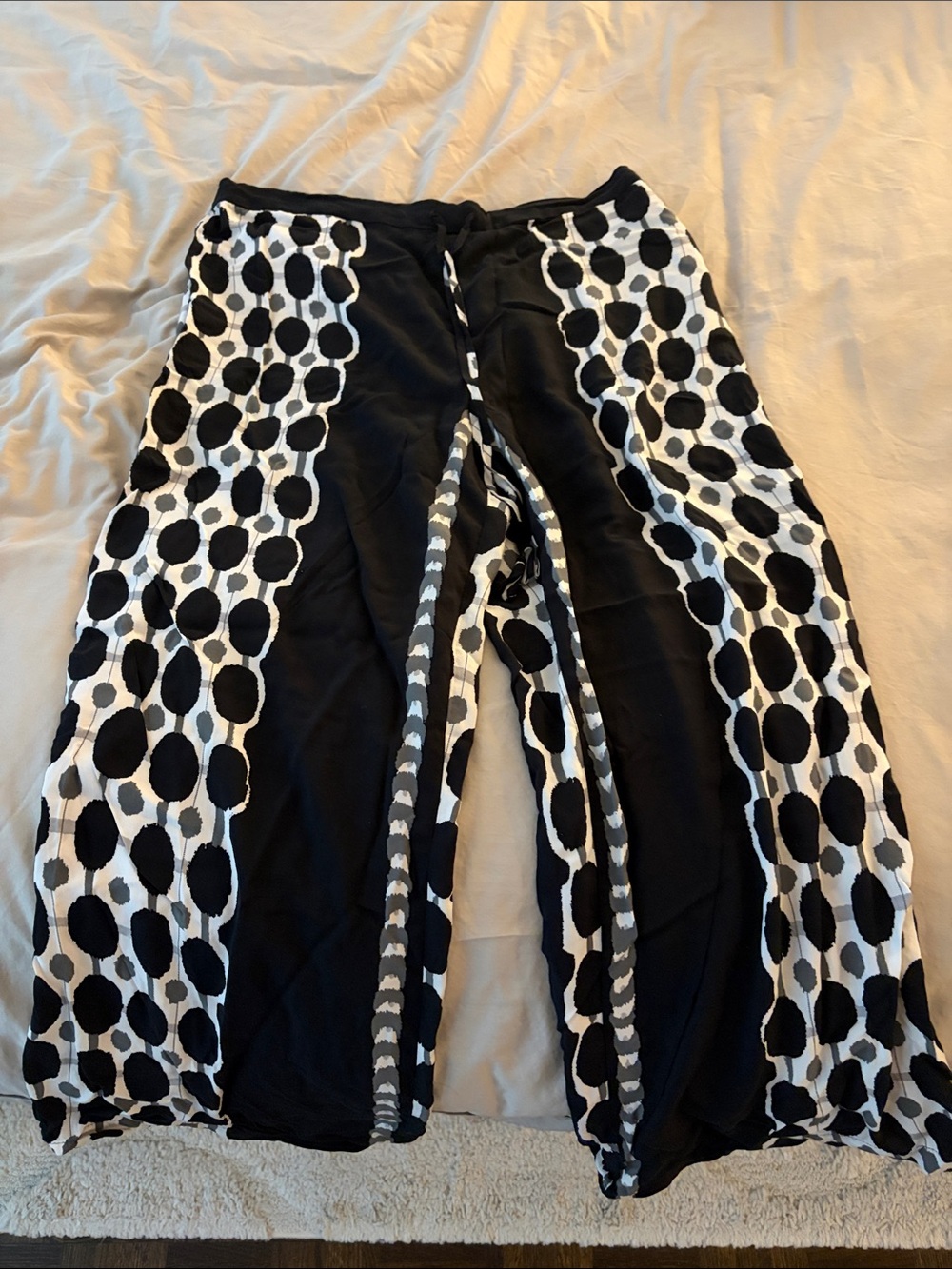 Natori Black and White Pajama Pants L Large